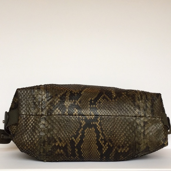 Gucci Python Tote - Picture 4 of 7